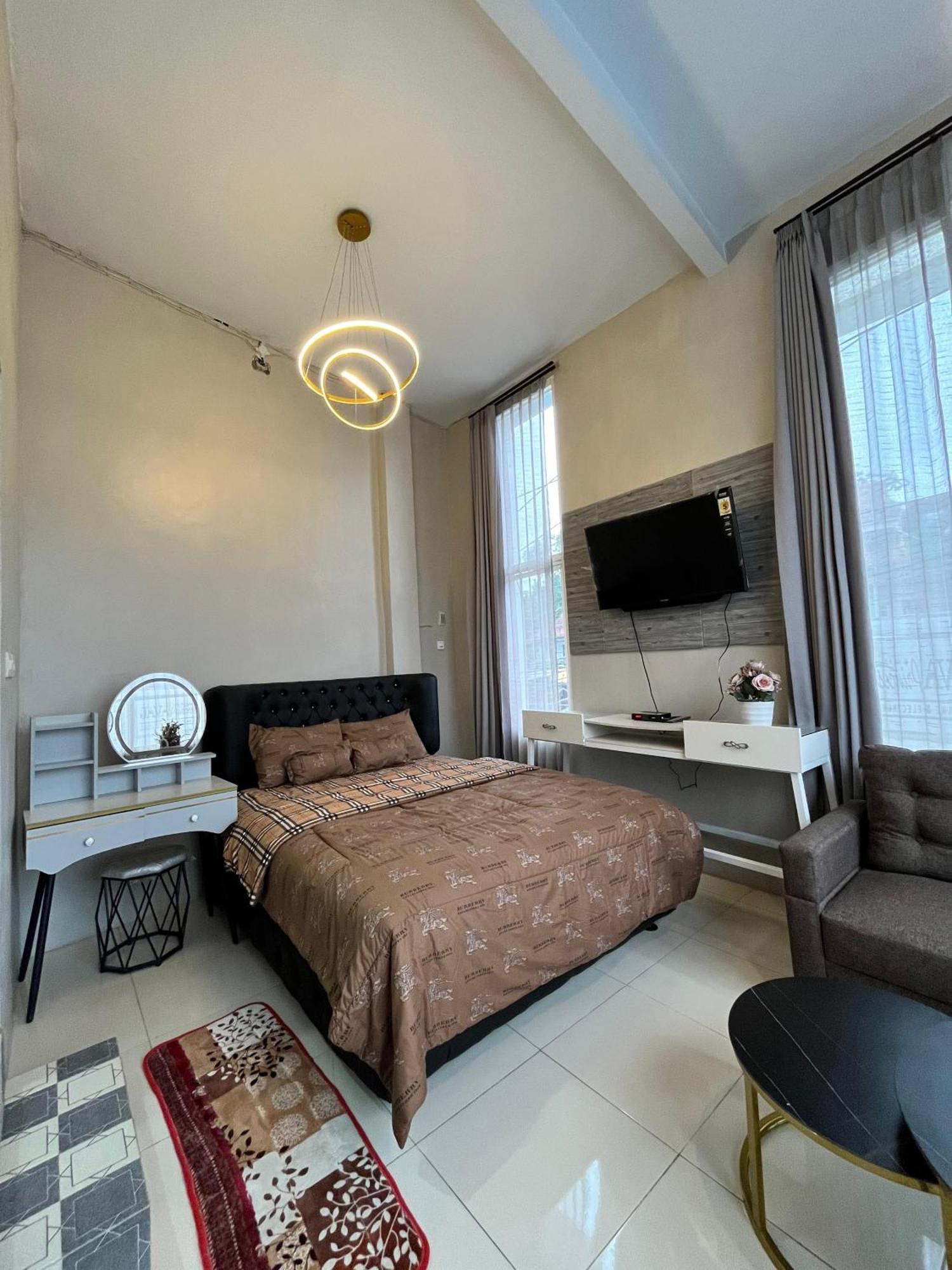 Java Hostel Tumpak Sewu Sidomukti エクステリア 写真