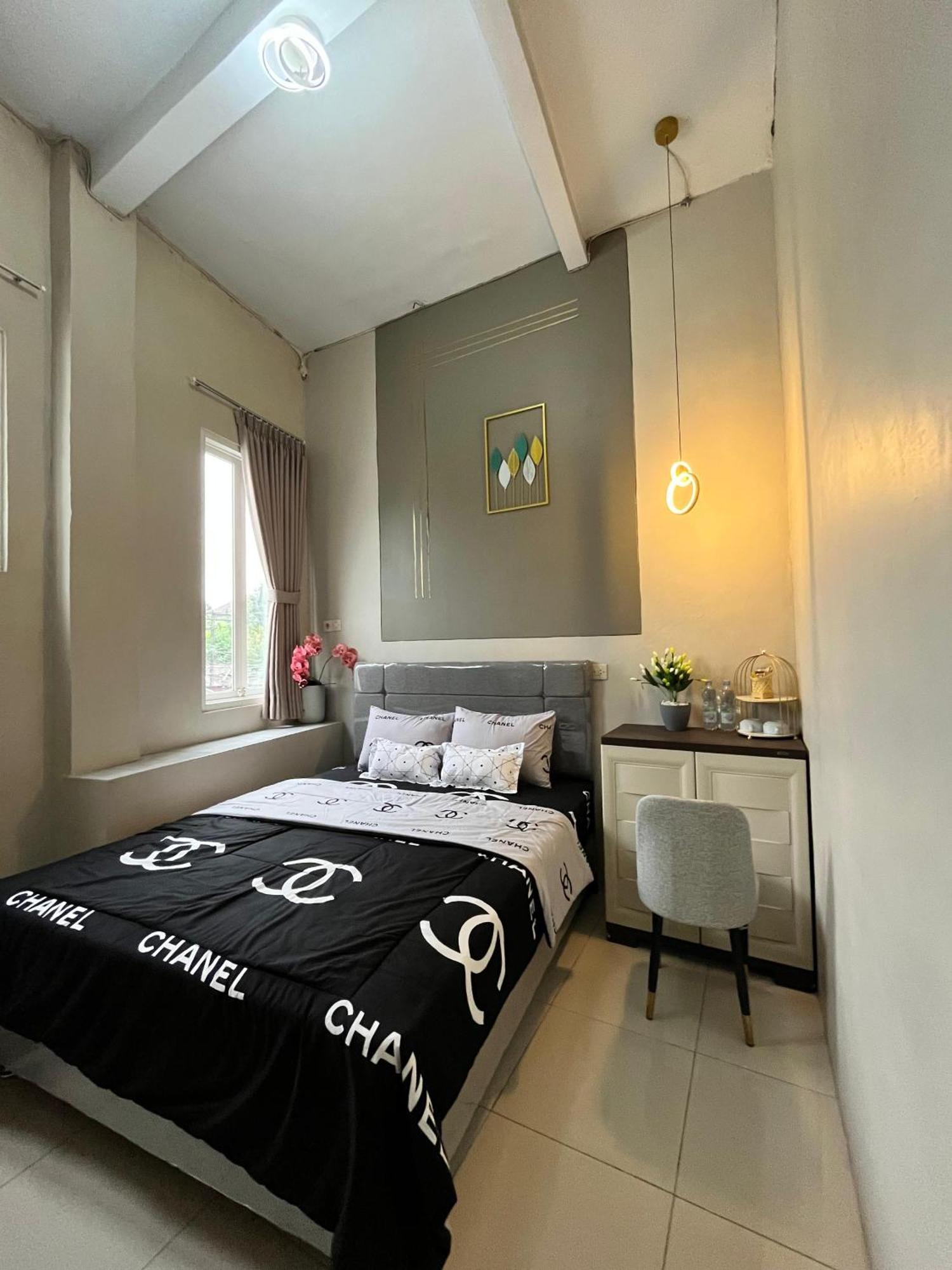 Java Hostel Tumpak Sewu Sidomukti エクステリア 写真